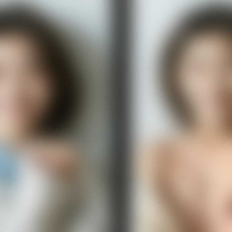 着衣と脱衣を並べた画像です。画像№1092