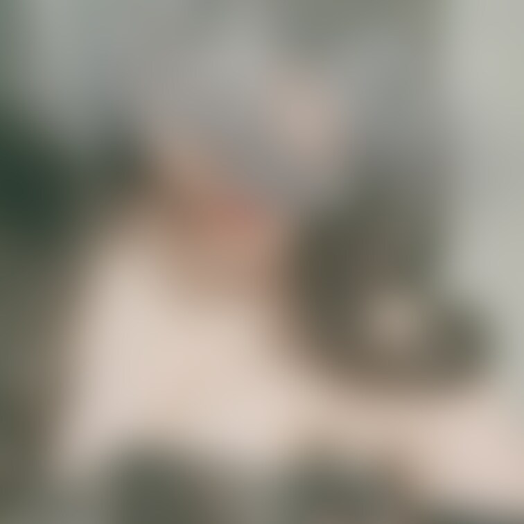 ブラを外される時ってすごくドキドキして濡れちゃいます…さなは少しＭかもしれません❤
