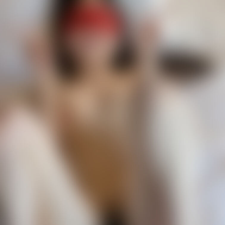顔のボカシはありません。