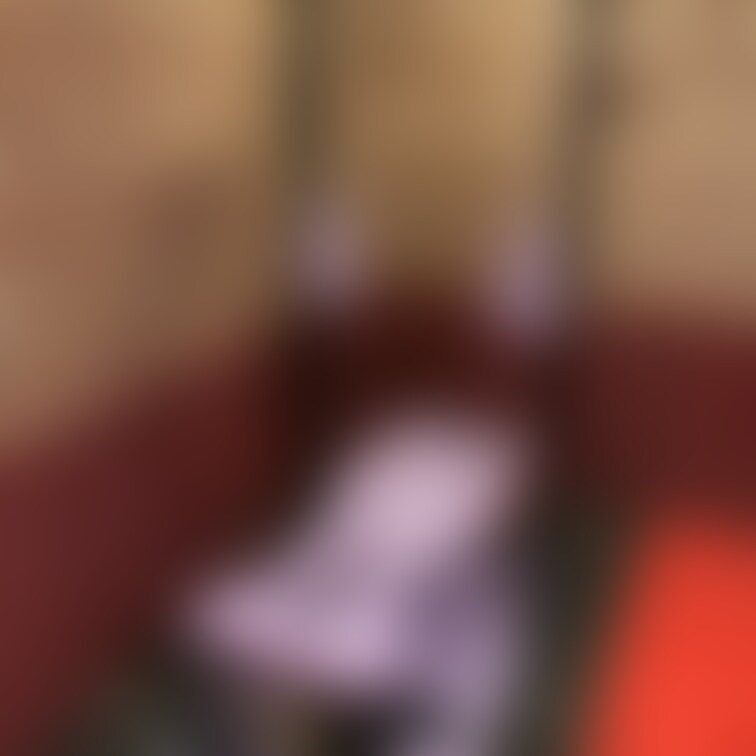 先日のSM部屋です。
プレイの途中で記念撮影しました♪
ちんちんおへそに刺さりそうでかわいい。

見えにくいです
