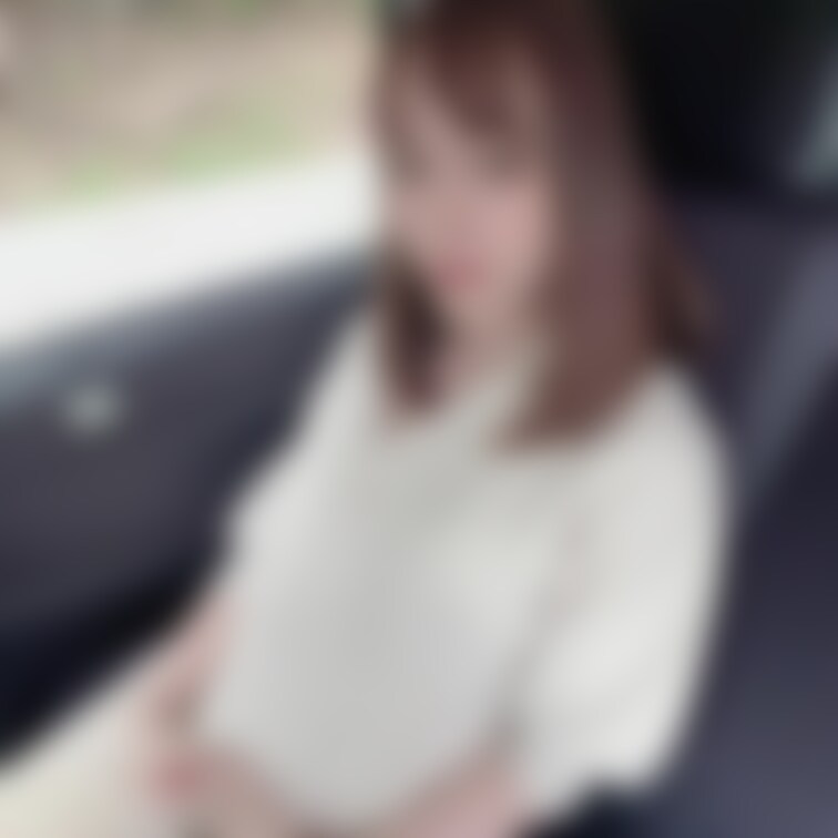 車の中で乳首いじられちゃいました😳💗