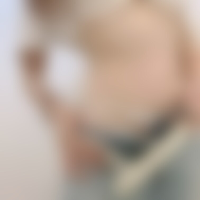 🌺Smileぷらん🌺
脱ぎ脱ぎタイム♡♡
ご主人様の前で全裸に………/////
って妄想するだけでヌレヌレにな