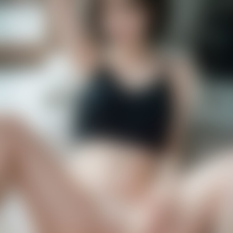 🟧巨乳美女　正常位　SEX🟧

ご覧いただきありがとうございます❤️
当アカウントは○○○でえっちな美女を生成し、