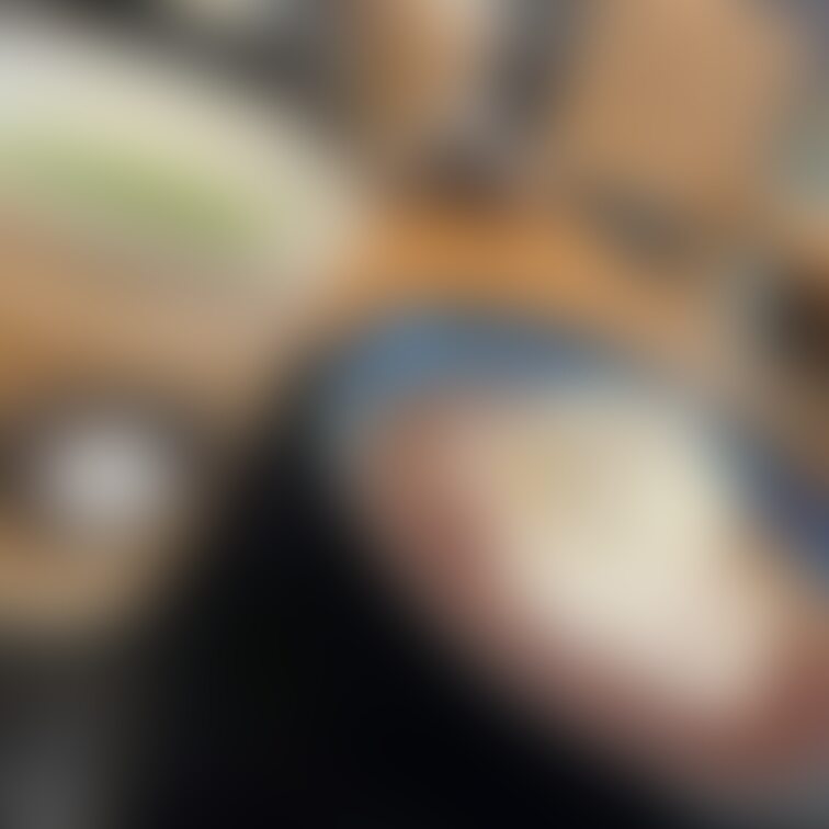 お抹茶久しぶりに頂戴しました🥺💗
ぜんざいも激ウマだったけど、お抹茶に癒された〜🍵´-