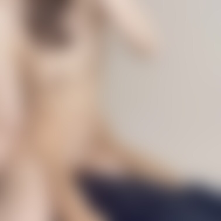 茶髪女子でパンパンせっくす💓やっと本番シーンです🥹騎乗位〜バックでえっちしてます♪最近どの対位でもすぐ漏れそうになるので