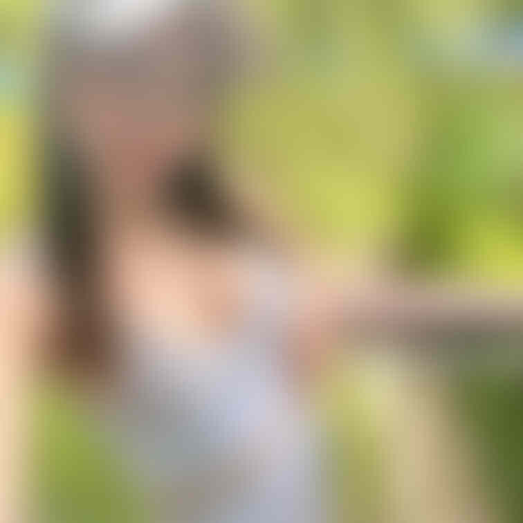 【たまにはこっち系も...?🤍】
たまにはこっち系の服装&自撮りもどうかな?🥺
結構こういう露出スポーテ