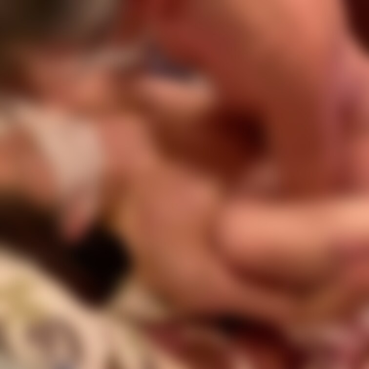 また次のちん○に交代。妻を休ませずに、責め続けたら妻の感度はさがらずに登り続けます♫
#人妻
#素人
#寝取られ