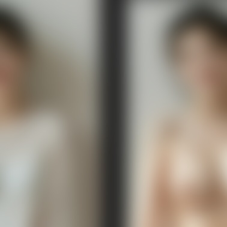 着衣と脱衣の並べた画像です    画像№1481