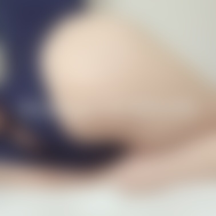 見えちゃう🙈🍑
このお写真のつづきは、、また今度😘