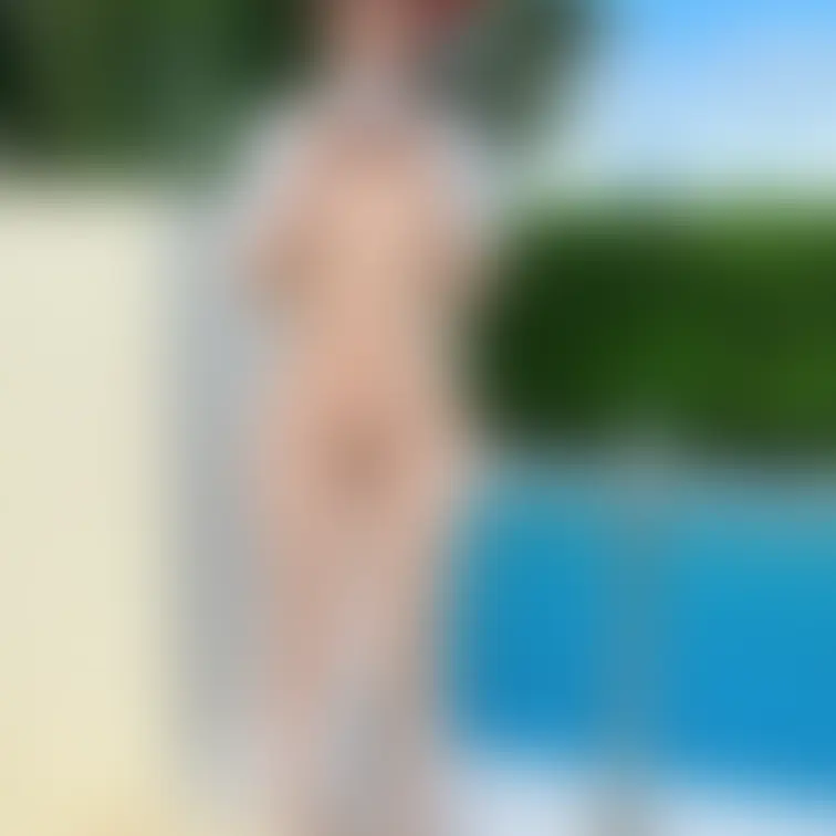 全裸に白シャツでプールサイドへ😖短いし、透けてるし恥ずかしいです、、アナルプラグも挿れてます、、♡
褒めてください、、