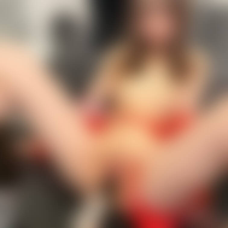 Xにアップした投稿の完全顔出しスタンプ無しバージョンです😖❤️花魁コスプレでたくさん飲まされてわけわからなくなったところ