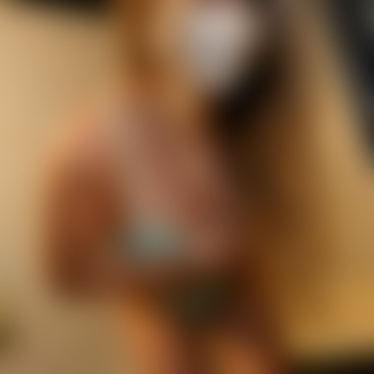 おはよん🩵
9月スタート✨
今月もえちえちな写真を毎日投稿するから
楽しんでもらえると嬉しいな🥰
よろし