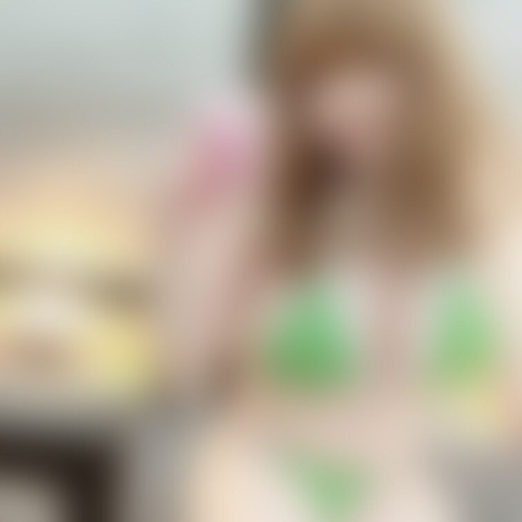 「緑のビキニ水着で…エッチな、水遊び・その1 …手コキからの爆乳への射精…」

ファンクラブ会員様専用
手ブラショ
