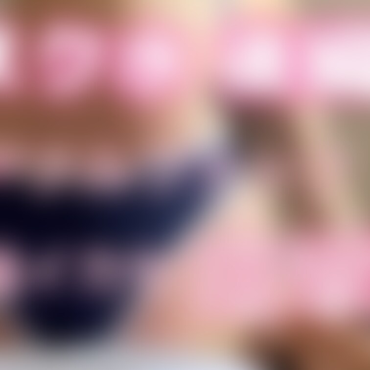 こんにちは
ゆりです✨
お待たせしました。
スクール水着後編を投稿しました。
前編はスクール水着のゆりが様々なム