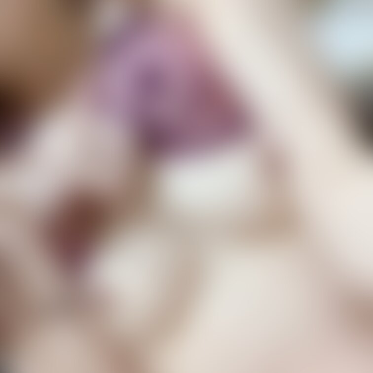 😋Smileぷらん😋

乳首…吸引してみました🙈💞
なんだけど、、あめの乳首おっきくて、この中に入れるのに一苦労w