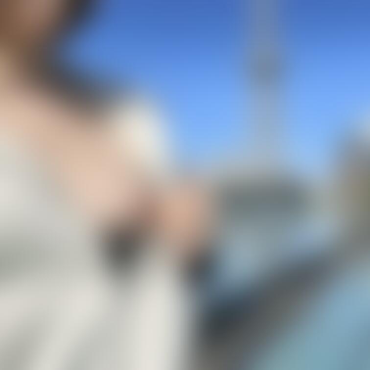 YouTube栄のオアシス21のお散歩中の１枚💕