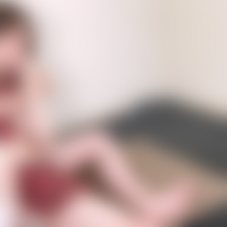 プラン内でハメ撮り個人撮影している素人の女の子です!
おっぱいも綺麗な子が好きなんです★
顔出しSEX動画も多数投稿