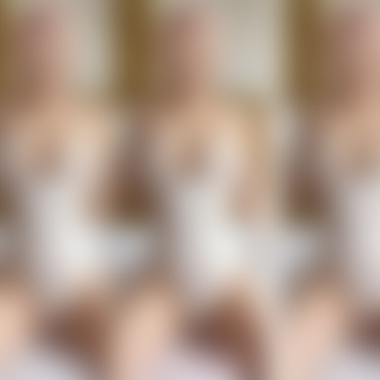 あなたはこんな美女と何したい?
いいね・フォロー・コメント・シェアや
プラン登録で応援頂けると投稿頑張れます😢