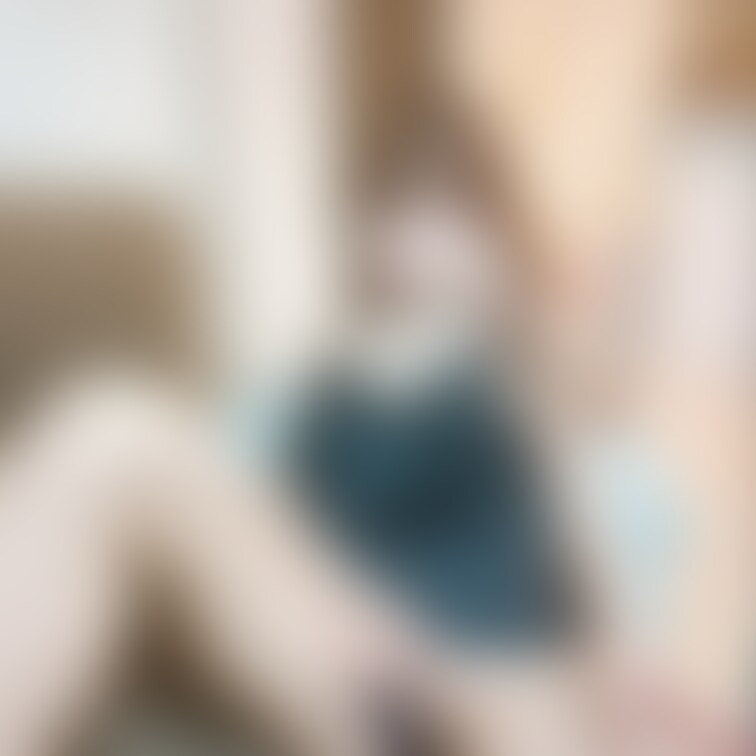 奥さんのエッチな写真の詰め合わせセットです😍
エッチな衣装でパンツをズラしてもらったり、脱いでもらったり、おっぱい丸出