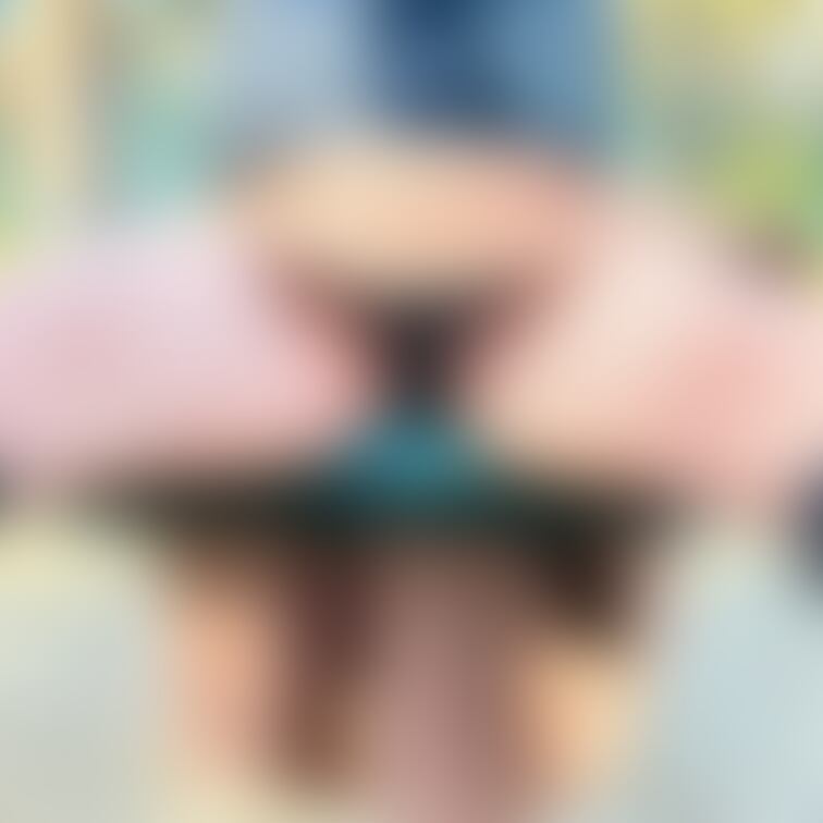 人妻パンチラ食べ歩き〜公園編〜で着用したパンティーです♥️
発送前日に一日着用します♥