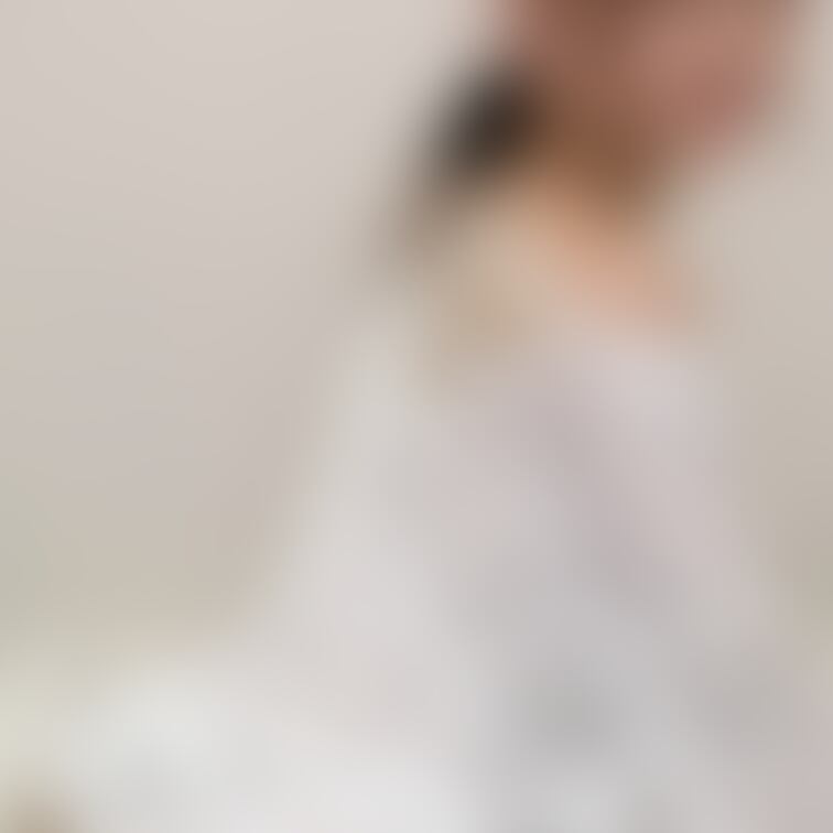 お尻好きの人は右上の「♡」で教えてくださいね♡🍑