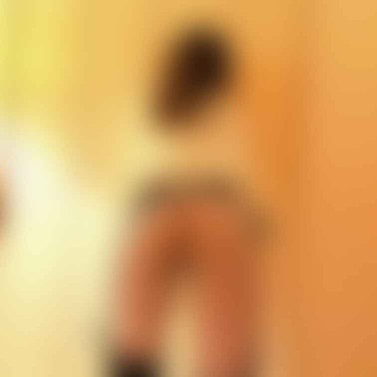 こんばんは、Chiiです🐥

Porn Hubの足コキ動画見てくれましたか？💗

今日の写真は
ノーパンガータ