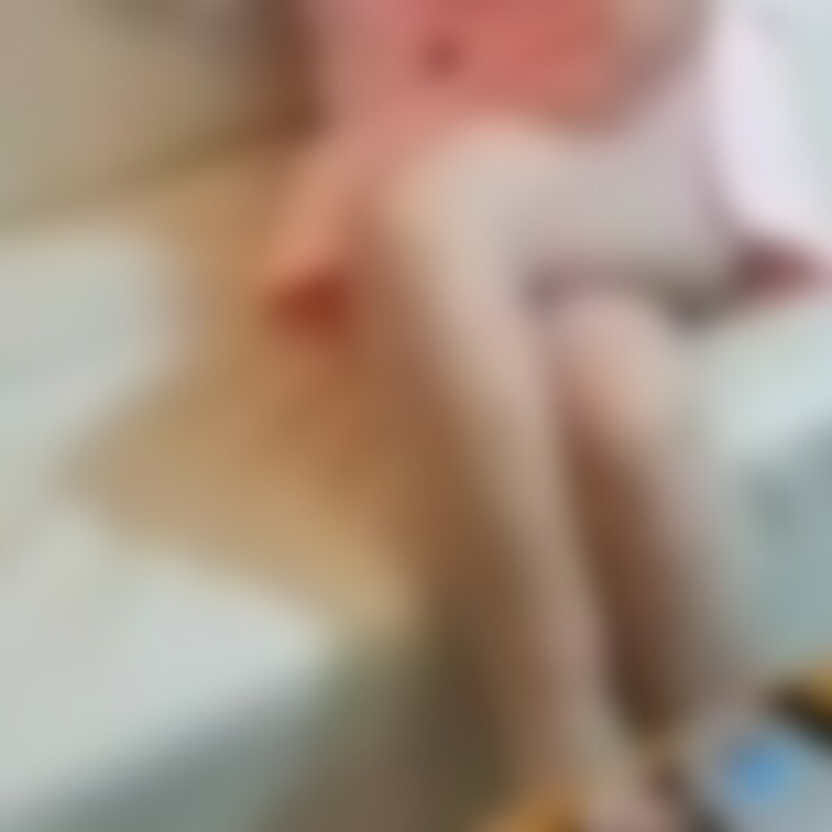この下はノー◯ンw
見える？見えない？