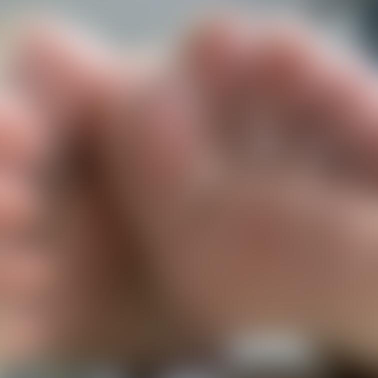 つま先補強なしのパンスト足裏　まるごと