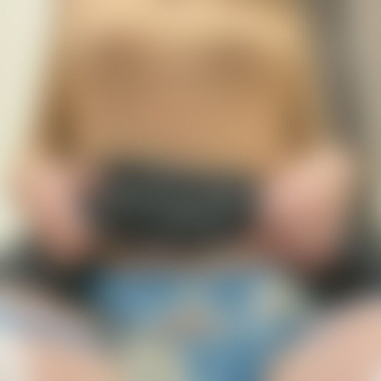 ꫛꫀꪝ✧‧˚下着himicoのBLUE💙深みがある大人な青✨実は青色下着初めてなんです!キャ─(´∩ω∩`)─♡