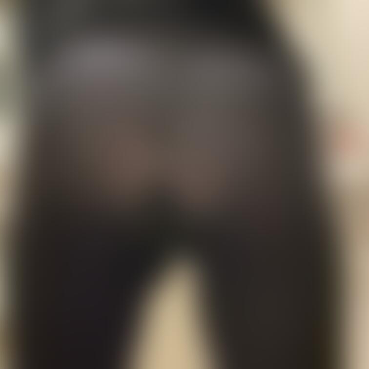 ストッキング穿いてると下着だけよりエッチな感じがするのは私だけ？