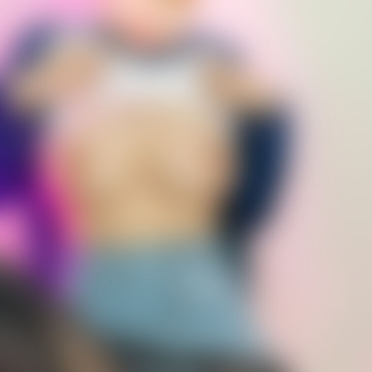 新衣装❣宇〇花ちゃん💕
このコスでおとはと原作よりも激しいエッチをしましょうね❣先輩💕