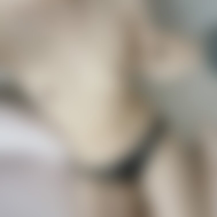 お着替えタイム✌️
【みみからのお願い💕】
えっちだと思ってくれた方は
写真下の♡印をポチッとしてくれると