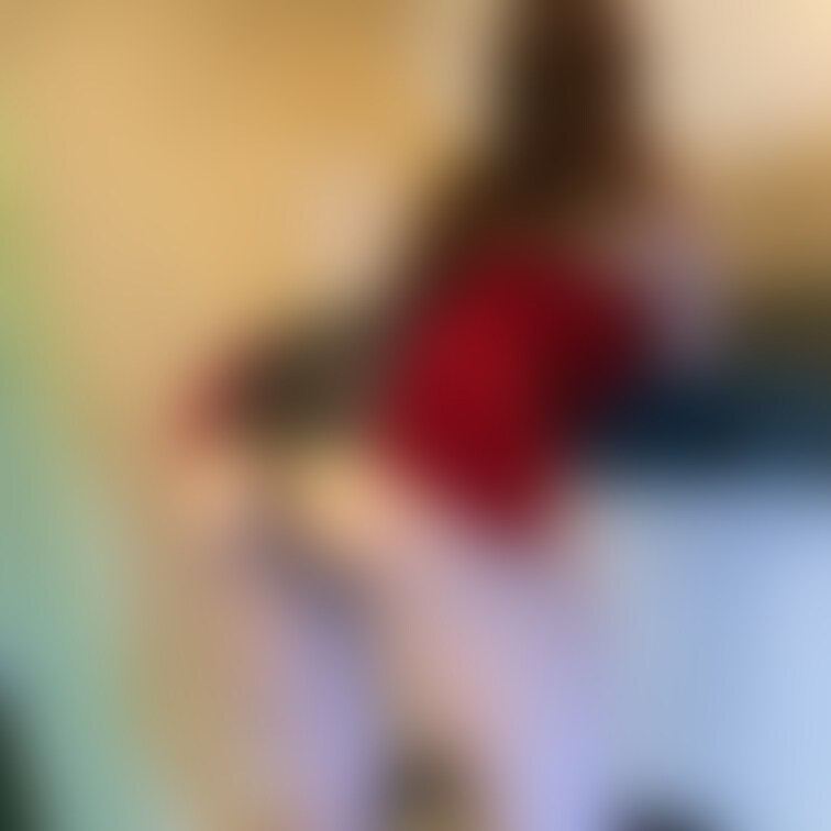 メインプランの方にはお見せしちゃう❤️
実は潮吹いたあとだから、右脚にたれちゃってるの🤭