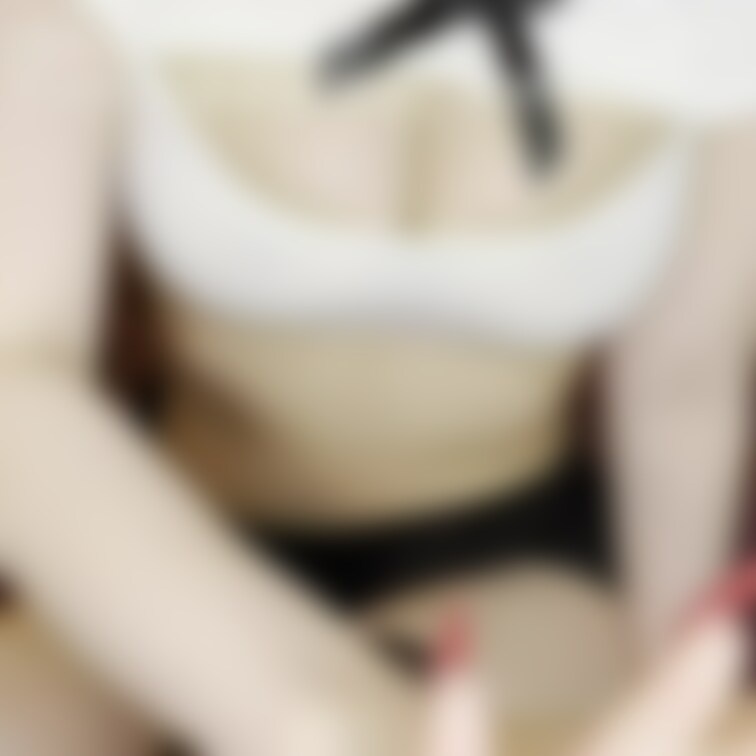 💋しばらくアップできていなかったので、お詫びの動画🎁✨
えっちなコスで・・・糸引いちゃってる〜(11:26)
【通常