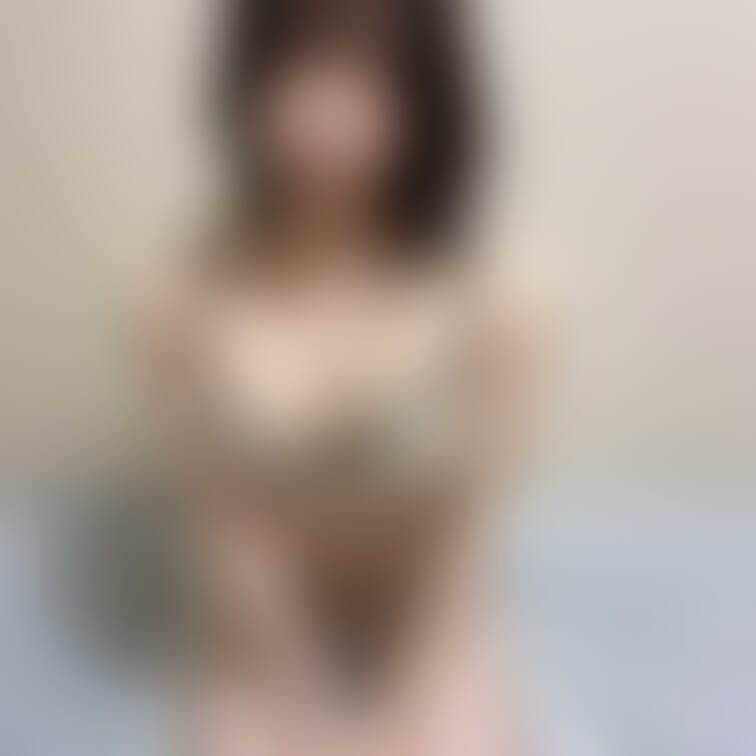 前回は急なおやすみしてすいませんでした。
今日からまた更新頑張ります🔥

今回は新しい下着です🥰
久しぶりにアン