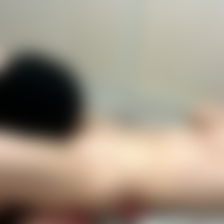 今日はクンニでいっぱいイッちゃいました💗
わたしの身体ってエッチですか?
加入者が全然増えないので、最近自信なく
