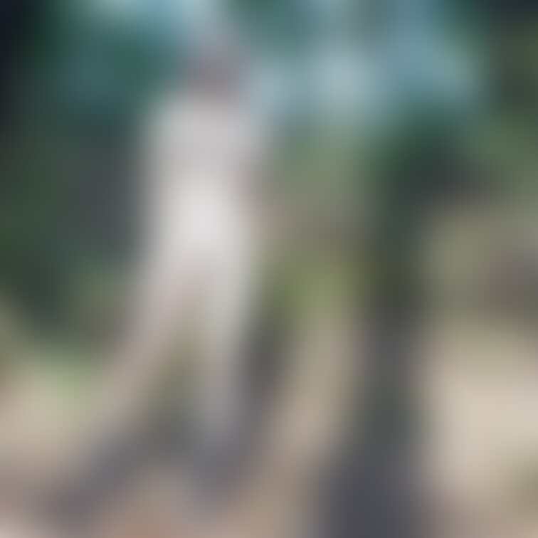 人通りが多過ぎて急いで撮ったから白飛びしちゃった👼🏻