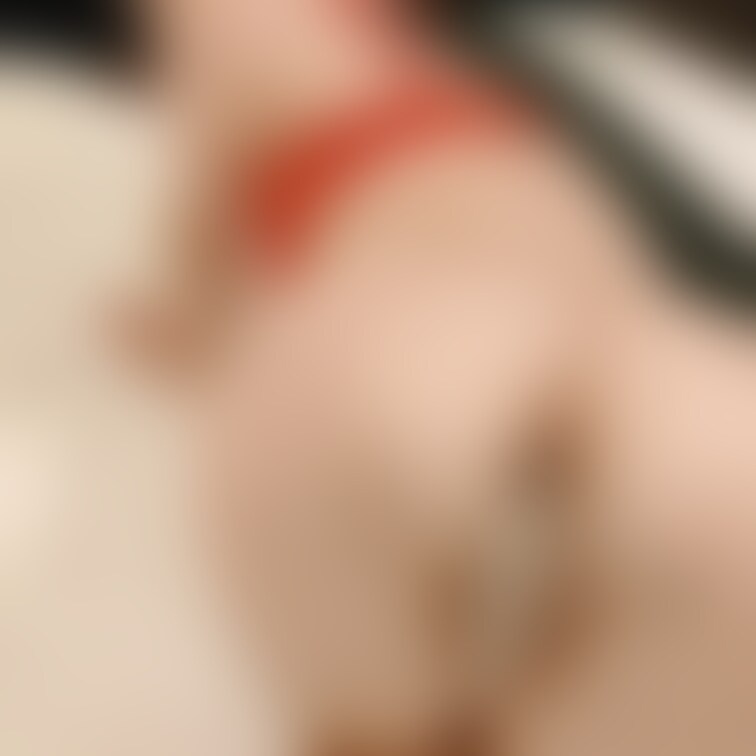 オマ〇コ前貼りしておしりの穴丸見えです☺アナルはじっくり見られたり匂われたりすると興奮します❤舐められるの苦手でしたが今