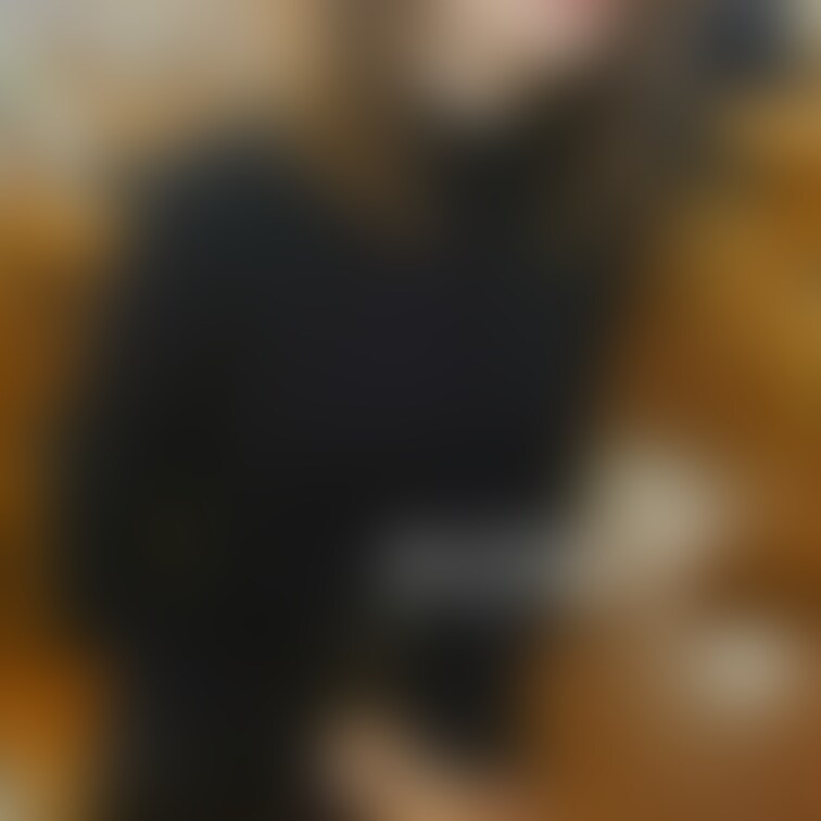昨夜のデート投稿です。めちゃくちゃ美人でエロい彼女、毎回サイコーです！動画は編集でき次第アップします🙆