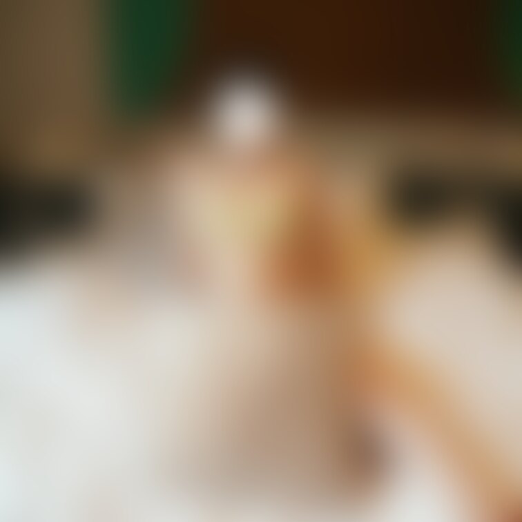 弥生さん。今月みずきさんとのツーショット撮影を予定してます。今回はホテルでの個撮画像をあげてみました。

美尻ヌーデ