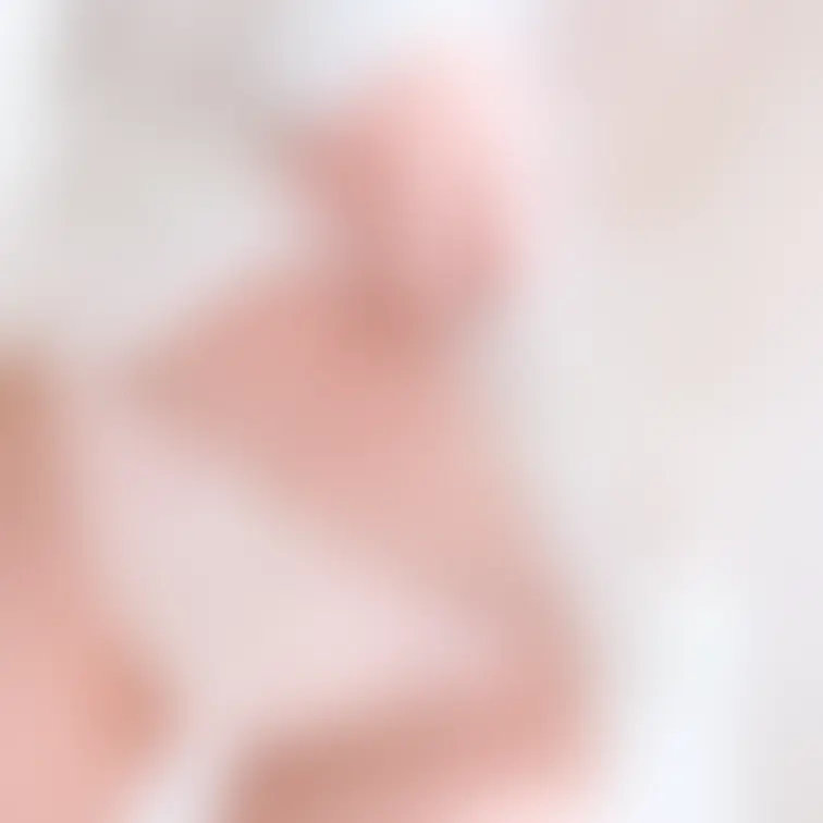 お仕事中に紐パンがほどけちゃって焦ったよ🥺