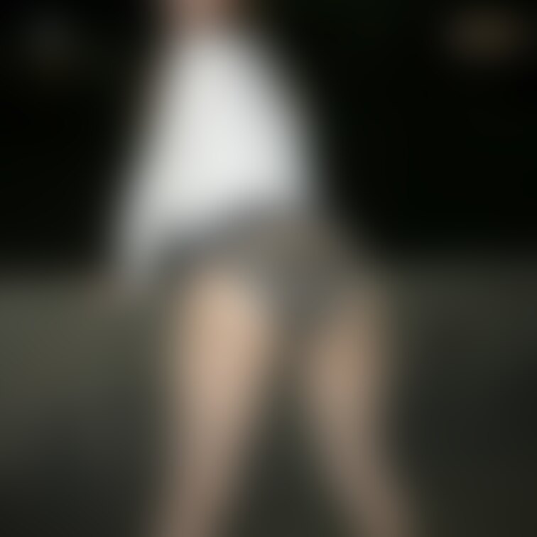 完全顔出しになります。
今後公開期限も設定予定ですので確実に保存されるようお願いします。