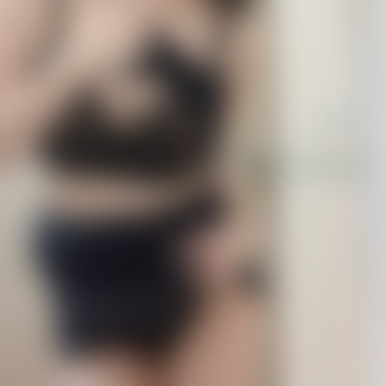 脱衣中♡⃛