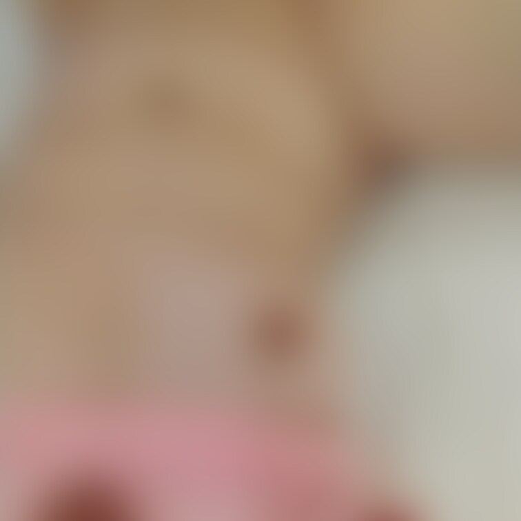 やり中の休憩まんこ(パイパン)画像、舌に射精した画像