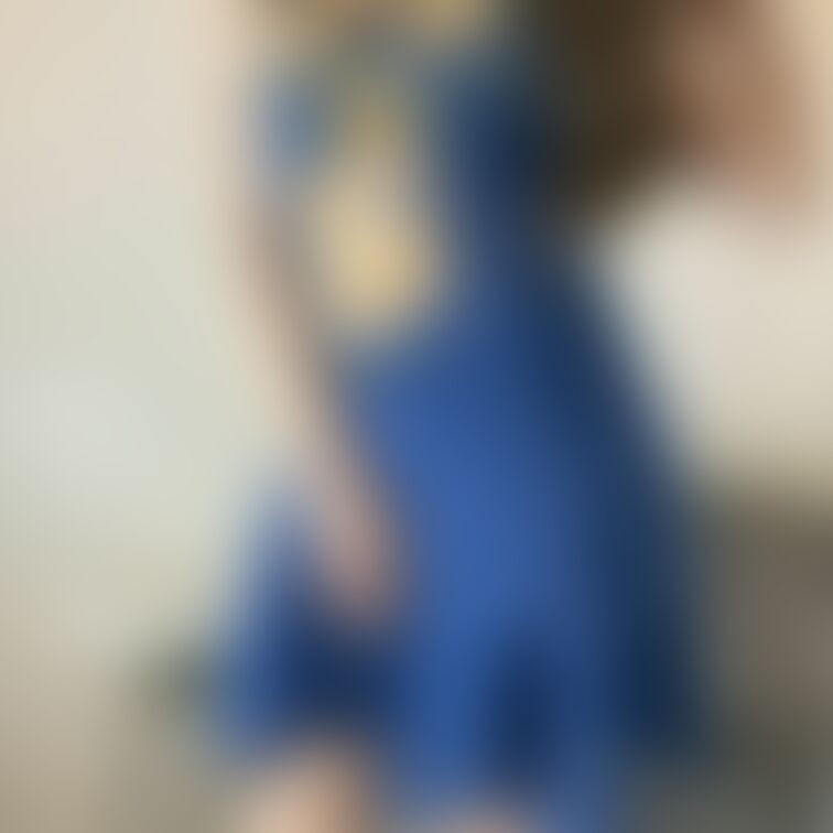 ゴージャスなナイトドレス♥️♥️
こんな美しいサルートを付けられて幸せ💜
(おけけはみでちゃった♡)