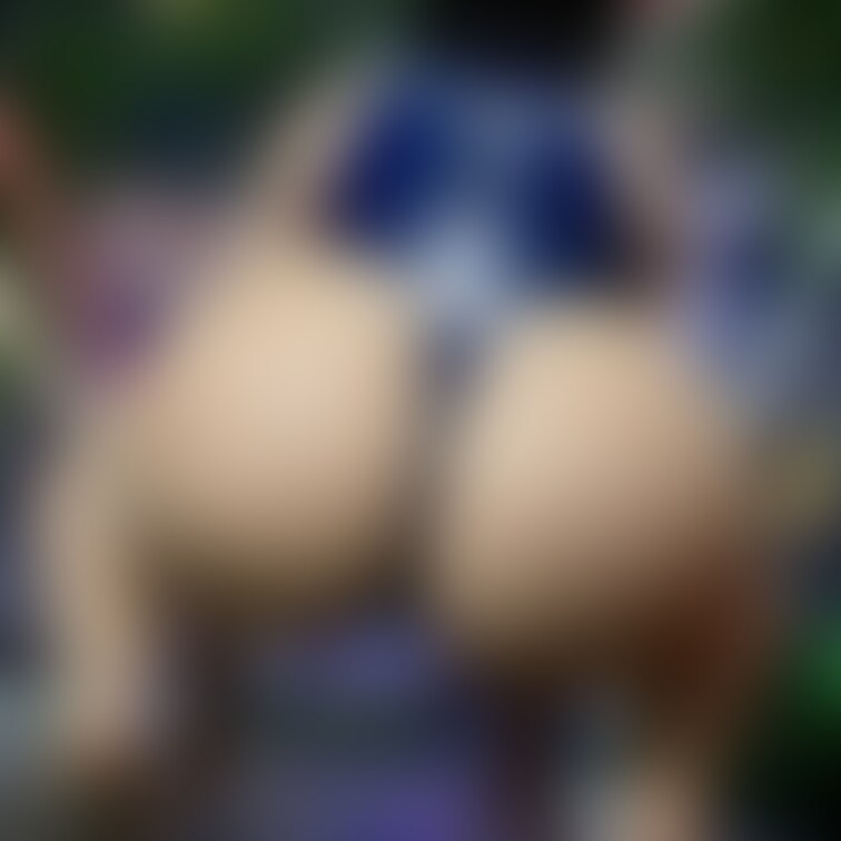 【フェチ写真5枚】ぴっちりスーツとOL姿のももちの

肉感撮影会で撮影して頂いたお写真を頂きました📷✨
 綺麗に撮