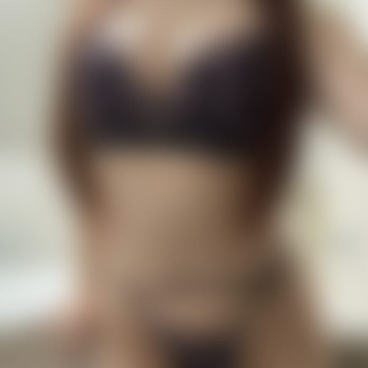 今日の下着、こっそり見せてあげる🍓♡
下着咥えながらオナニー動画▸︎▹︎▸︎▹︎ https://myfans.jp/