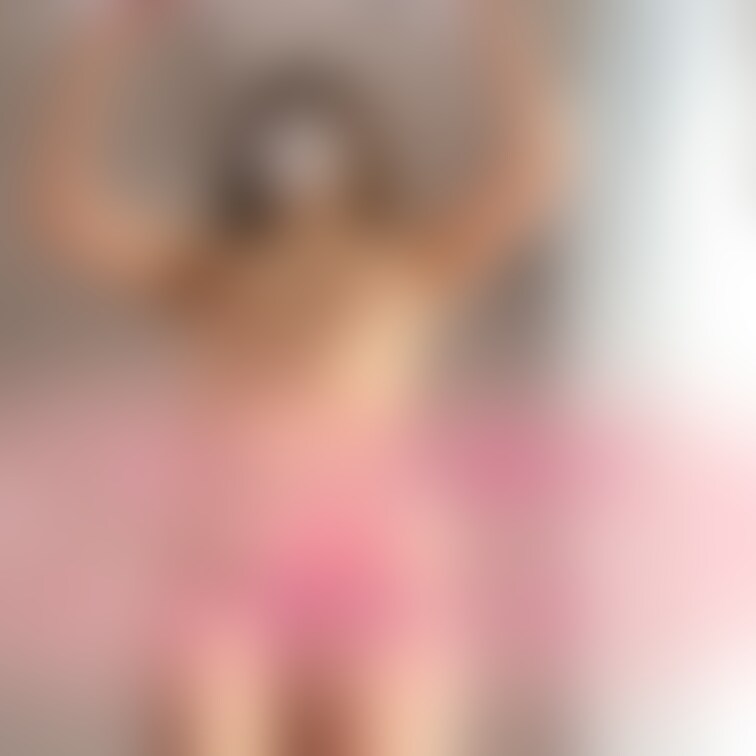 【おっぱい丸見えVER】
送っていただいたメイド衣装に着替えてみたよ💕




♯メイド002