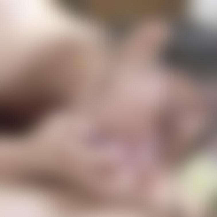 ここでしか観れない素人さんとのハメ撮りSEX動画を多数投稿してまーす！
顔出しハメ撮りやカメラ目線の主観ハメ撮り動画も
