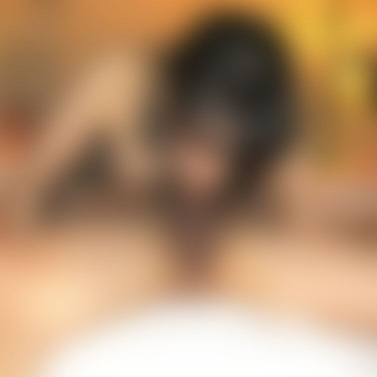 巨根さんのをお口で👄